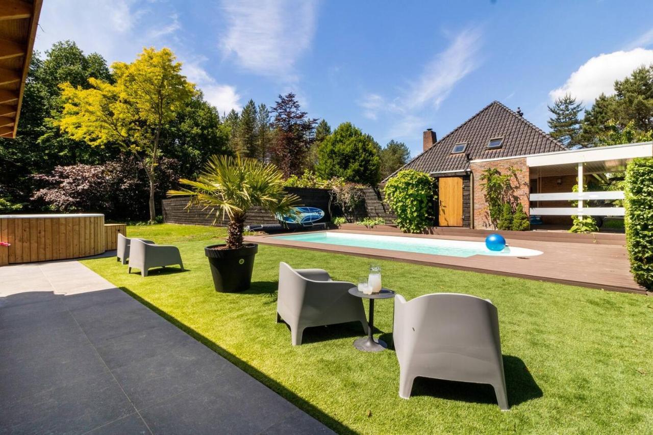 Villa Gezellige Tiny House met zwembad Zeewolde Exterior foto